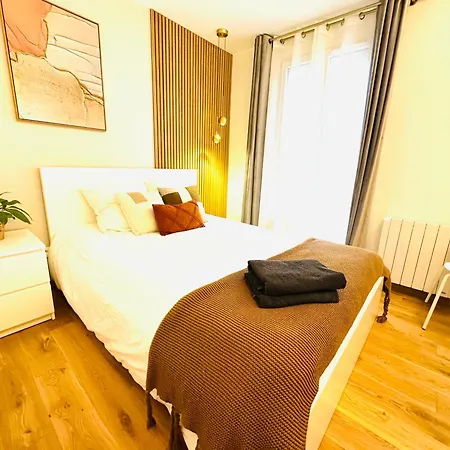 Spacieuses Flats 2 Bedroom Bastille Centre Apartment *